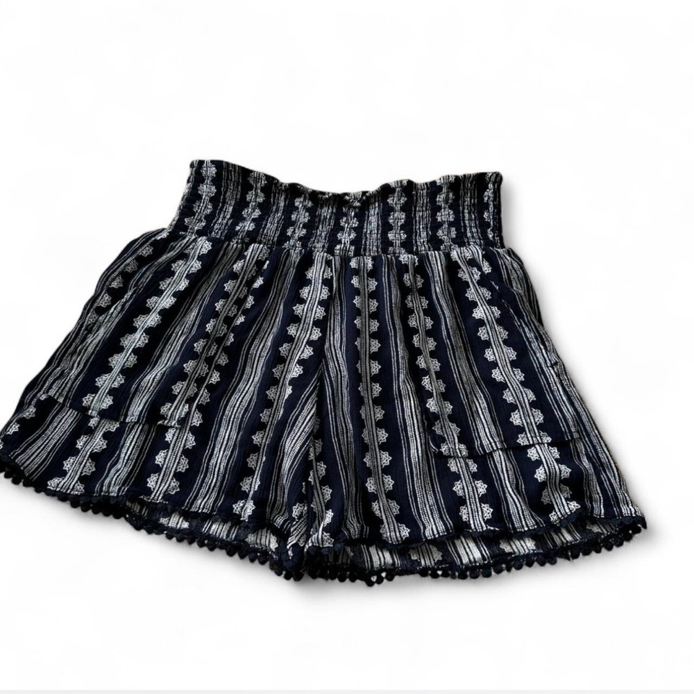 Three dot Navy and White Boho shorts
